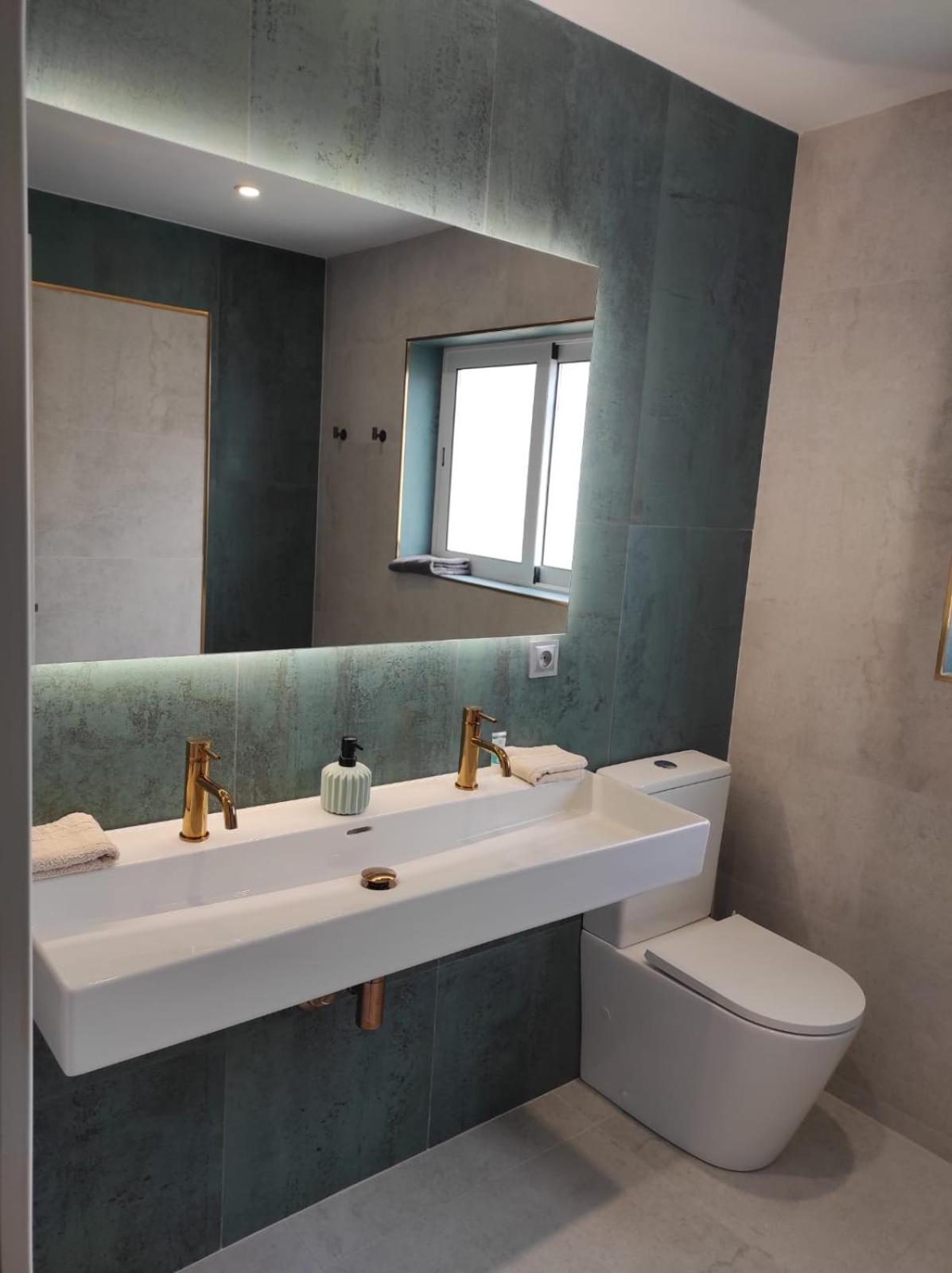Villa Sitges El Ranch Amaizing Outdoor Areas Beaches At 5 Minutes Walk Sitges At 15 Min Drive Ac Pool Jacuzzi & Garden Xxl كالافيل المظهر الخارجي الصورة